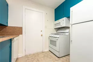 1013 E 10th St, Austin, TX 78702 - Photo 5