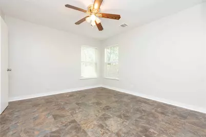 1013 E 10th Street, Austin, TX 78702 - Photo 9