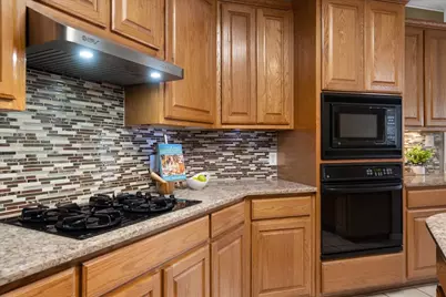 11600 Arroyo Blanco Drive, Austin, TX 78748 - Photo 17
