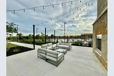 611 Emory Crossing Boulevard, Hutto, TX 78634 - Photo 33