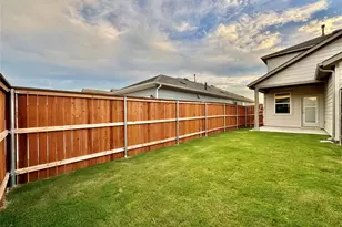 611 Emory Crossing Blvd, Hutto, TX 78634 - Photo 31