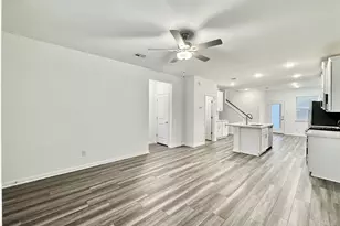 611 Emory Crossing Blvd, Hutto, TX 78634 - Photo 9