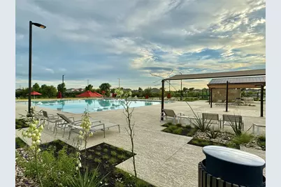 611 Emory Crossing Boulevard, Hutto, TX 78634 - Photo 35