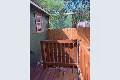 2300 Morelos Street, Austin, TX 78702 - Photo 11