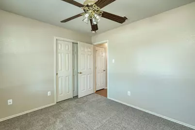 13613 Lyndon B Johnson Street, Manor, TX 78653 - Photo 7