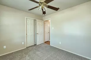 13613 Lyndon B Johnson St, Manor, TX 78653 - Photo 7