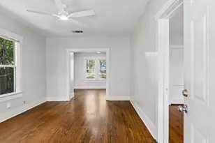 1204 Taylor St, Austin, TX 78702 - Photo 13
