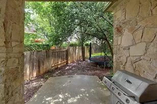 12724 Rush Creek Ln, Austin, TX 78732 - Photo 35