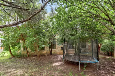 12724 Rush Creek Lane, Austin, TX 78732 - Photo 31