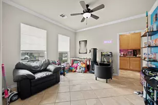 12724 Rush Creek Ln, Austin, TX 78732 - Photo 15