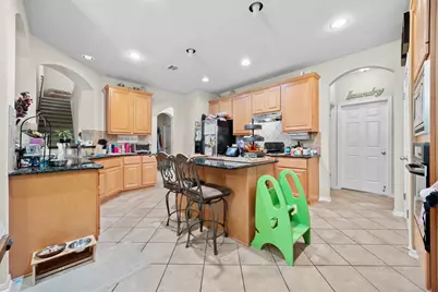 12724 Rush Creek Lane, Austin, TX 78732 - Photo 11