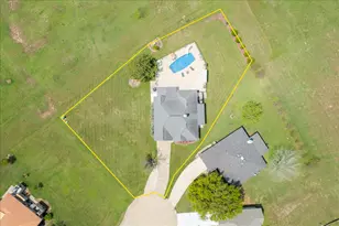 125 Fairway Ct, Bastrop, TX 78602 - Photo 39