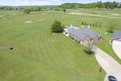 125 Fairway Court, Bastrop, TX 78602 - Photo 37