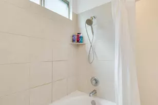 2001 Faro Dr, Austin, TX 78741 - Photo 23