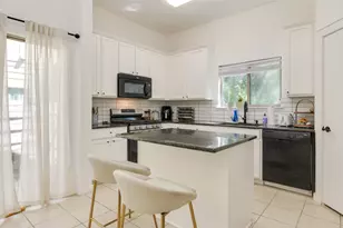 2001 Faro Dr, Austin, TX 78741 - Photo 15