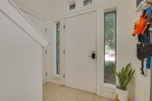 2001 Faro Dr, Austin, TX 78741 - Photo 5