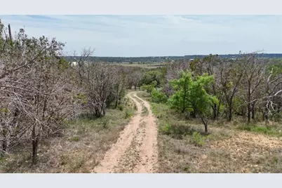 29 Chimney Cove Drive, Marble Falls, TX 78654 - Photo 9