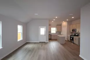 4617 Lava Is Dr, Austin, TX 78747 - Photo 3
