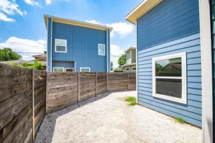 6303 Santos St, Austin, TX 78741 - Photo 27