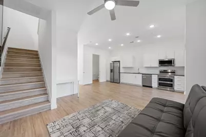 4901 Springdale Road #106, Austin, TX 78723 - Photo 15