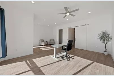 4901 Springdale Road #106, Austin, TX 78723 - Photo 7