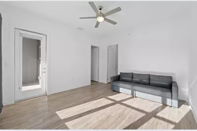 4901 Springdale Road #106, Austin, TX 78723 - Photo 17