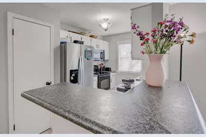 417 Fantail Loop #B, Lakeway, TX 78734 - Photo 9