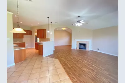 1013 Kensington Castle Trail, Pflugerville, TX 78660 - Photo 7