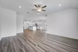 4006 Wynn Rd, Hutto, TX 78634 - Photo 5