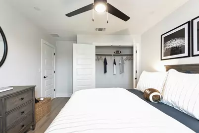 9304 Felix Sparke Drive, Austin, TX 78744 - Photo 23