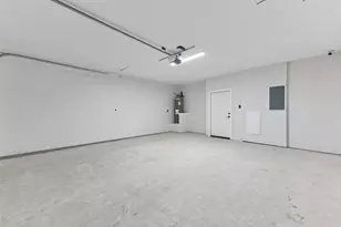 9304 Felix Sparke Dr, Austin, TX 78744 - Photo 33