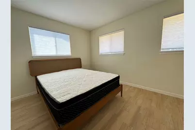 6817 Miranda Drive, Austin, TX 78752 - Photo 25