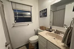 207 Chippendale Ave, Austin, TX 78745 - Photo 7
