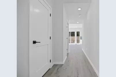 2000 Riverside Farms Road #5102, Austin, TX 78741 - Photo 3