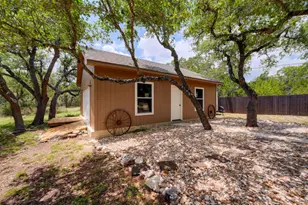 75 Sprucewood Dr, Wimberley, TX 78676 - Photo 35