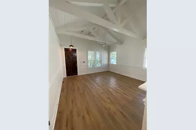 706 W Lockhart Street, Kyle, TX 78640 - Photo 5