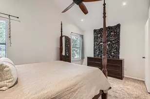 1411 Gracy Farms Ln, Austin, TX 78758 - Photo 19