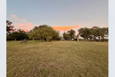 1300 Gold Lane, Lago Vista, TX 78645 - Photo 11