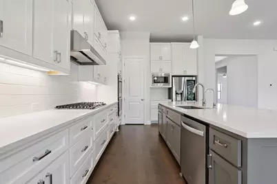 19304 Summit Glory Trail, Spicewood, TX 78669 - Photo 13