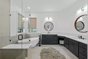 140 Vincas Shadow Ct, Driftwood, TX 78619 - Photo 17