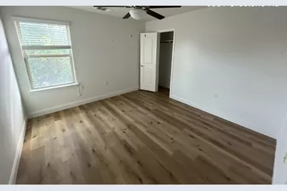 6901 Crestone Road, Austin, TX 78744 - Photo 11