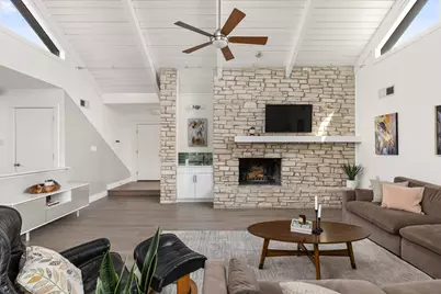 6806 Silvermine Drive, Austin, TX 78736 - Photo 9