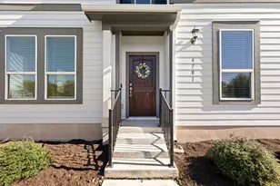 4701 Star Jasmine Dr, Austin, TX 78723 - Photo 3