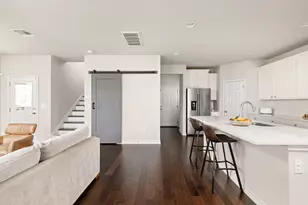 4701 Star Jasmine Dr, Austin, TX 78723 - Photo 11