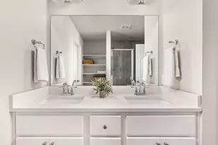 4701 Star Jasmine Dr, Austin, TX 78723 - Photo 17