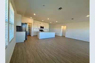 160 Sky Meadows Circle, San Marcos, TX 78666 - Photo 17