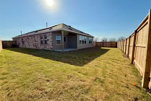 160 Sky Meadows Cir, San Marcos, TX 78666 - Photo 31