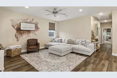 904 Central Boulevard, Bertram, TX 78605 - Photo 5