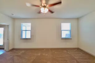 14301 Mcarthur Dr, Manor, TX 78653 - Photo 11