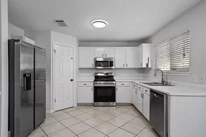 1402 Gulf Way, Round Rock, TX 78665 - Photo 11